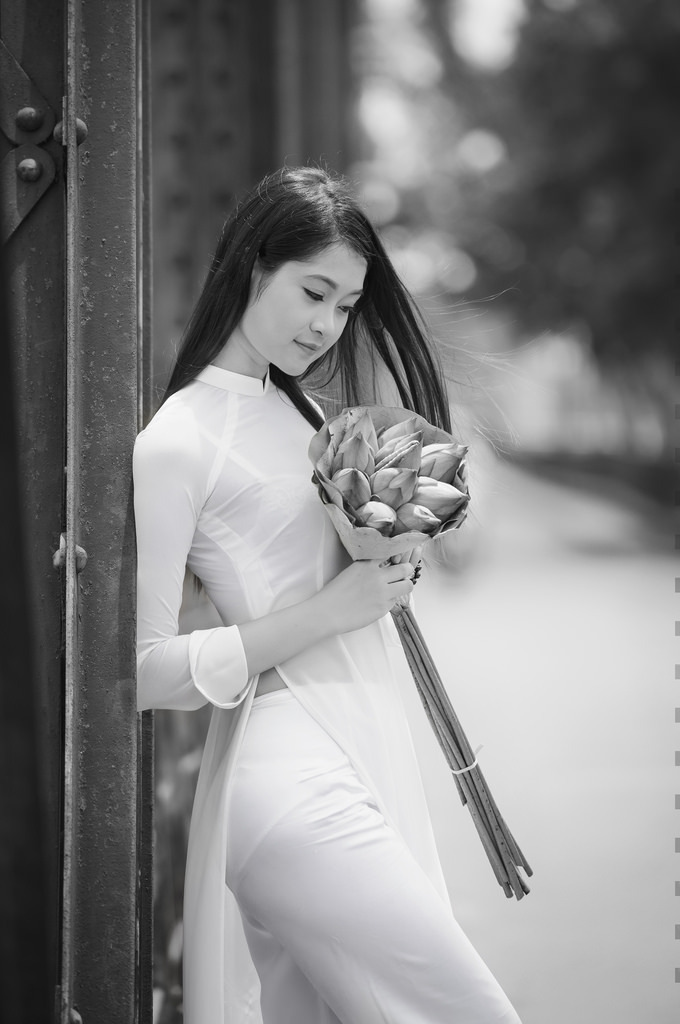 不纽扣衣孩